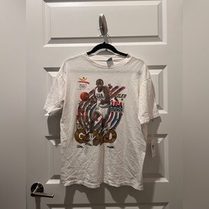 Clyde Drexler/USA Basketball Barcelona ‘92 Olympics Vintage T-Shirt